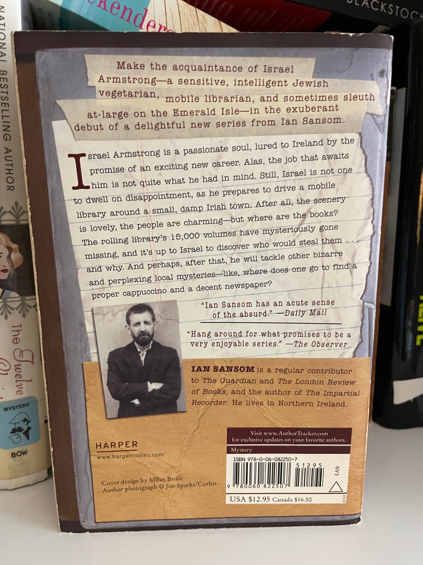 The Case of the Missing Books (Mobile Library Mysteries)