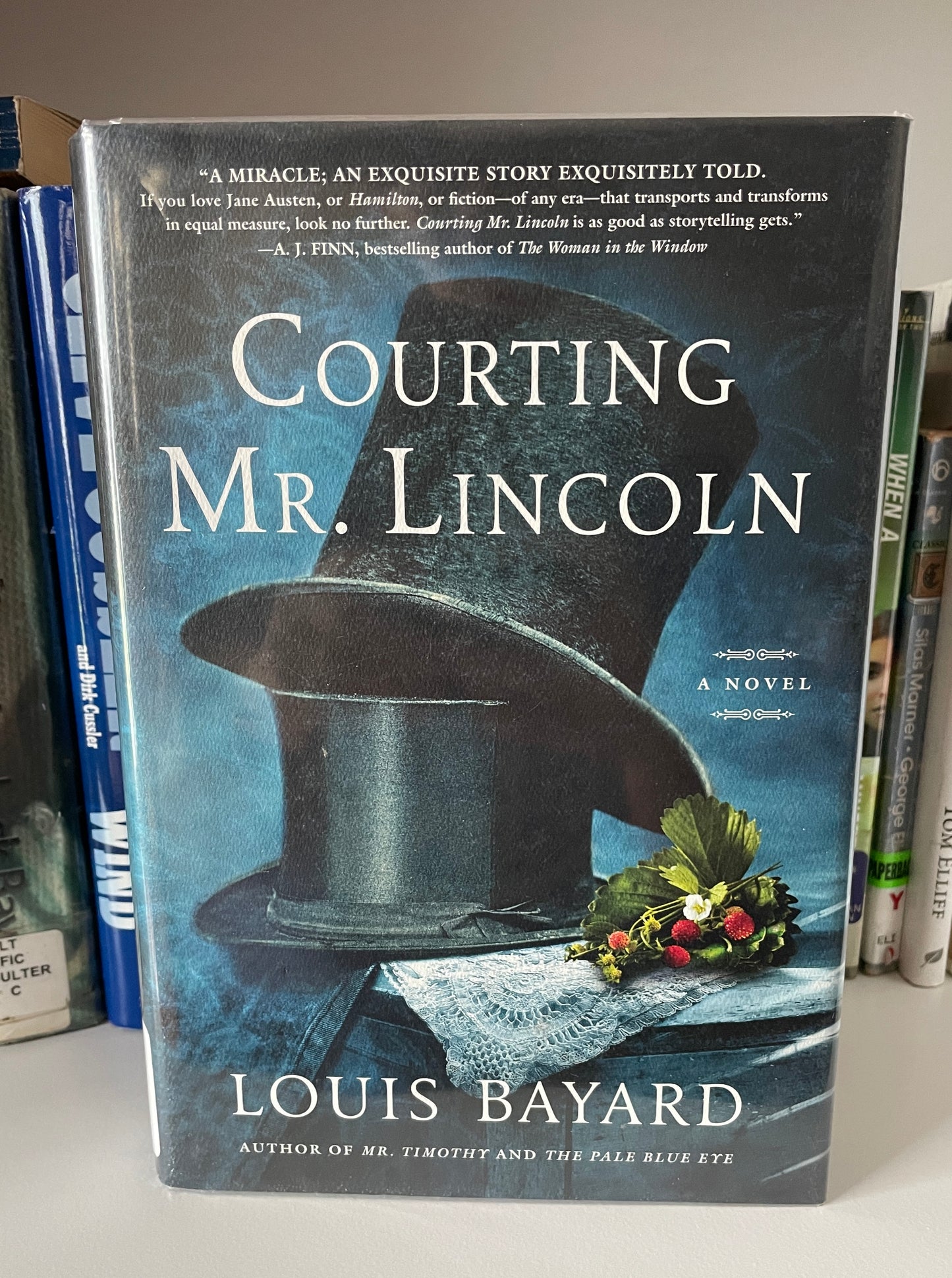Courting Mr. Lincoln: A Novel