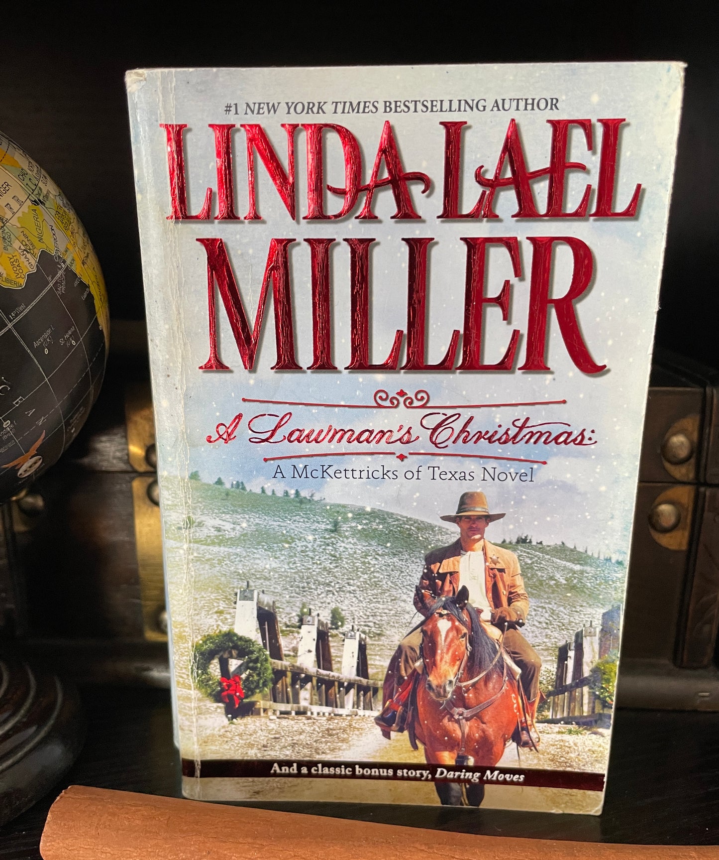 A Lawman's Christmas: A McKettricks of Texas Novel: Daring Moves - The Aged Page