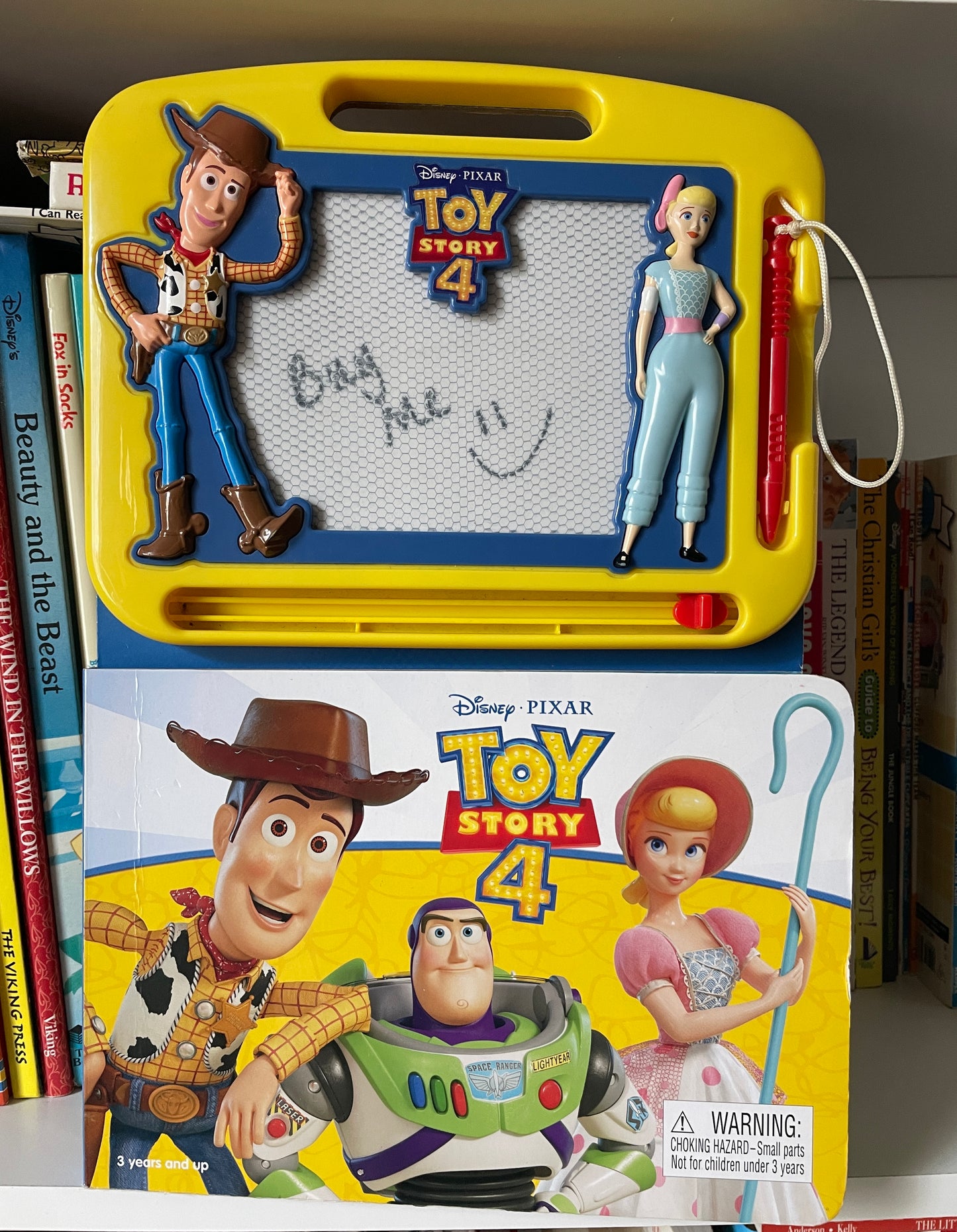 Disney Toy Story 4 Read & Doodle