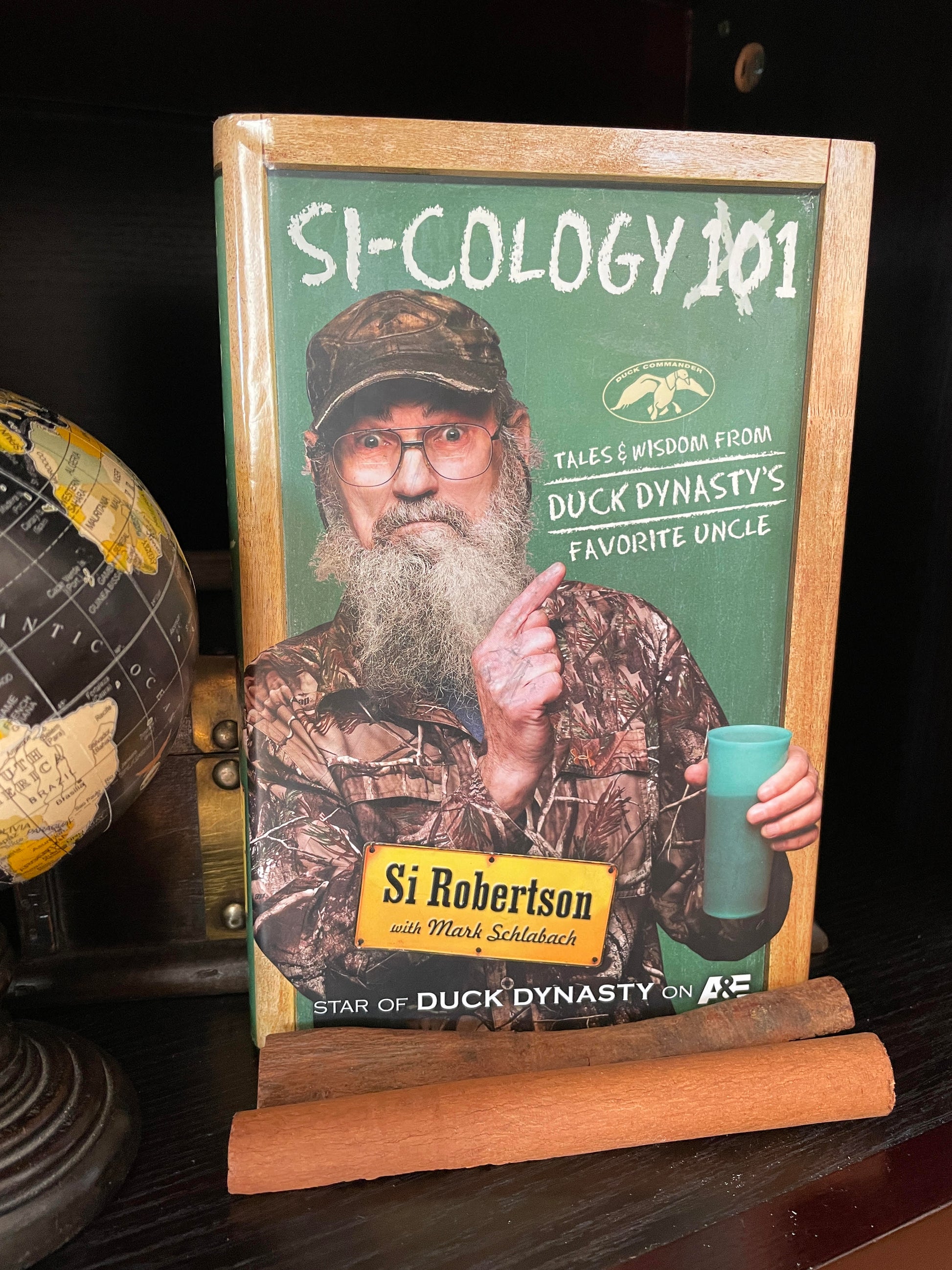 SI-COLOGY 1: Tales and Wisdom from Duck Dynasty's Favorite Uncle - The Aged Page