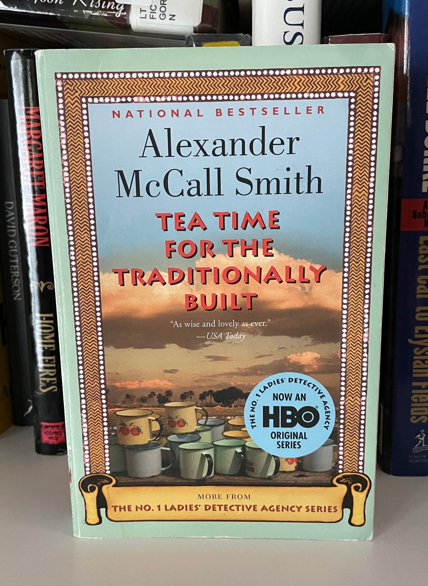 Tea Time for the Traditionally Built (No. 1 Ladies' Detective Agency Series)