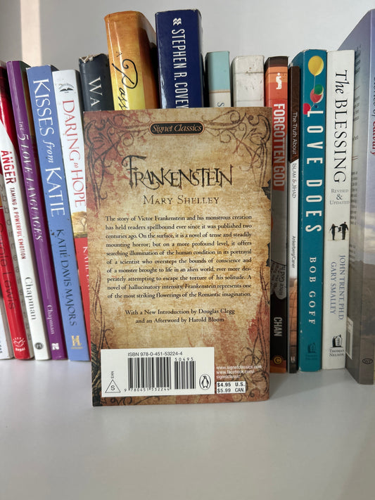 Frankenstein (Signet Classics)
