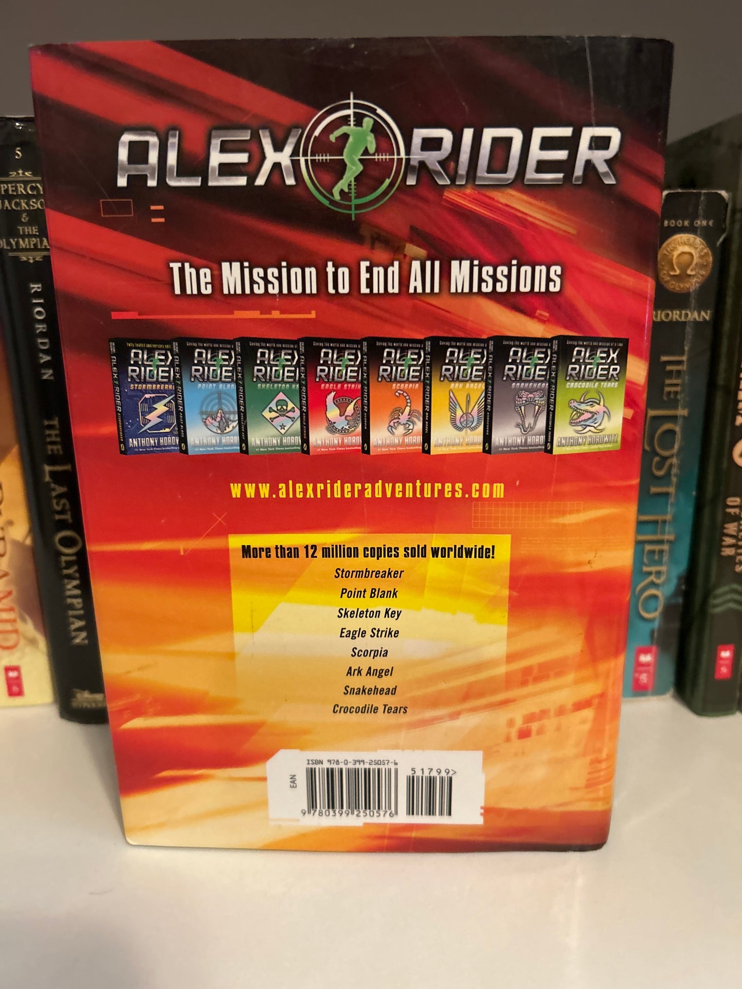 Scorpia Rising (Alex Rider)