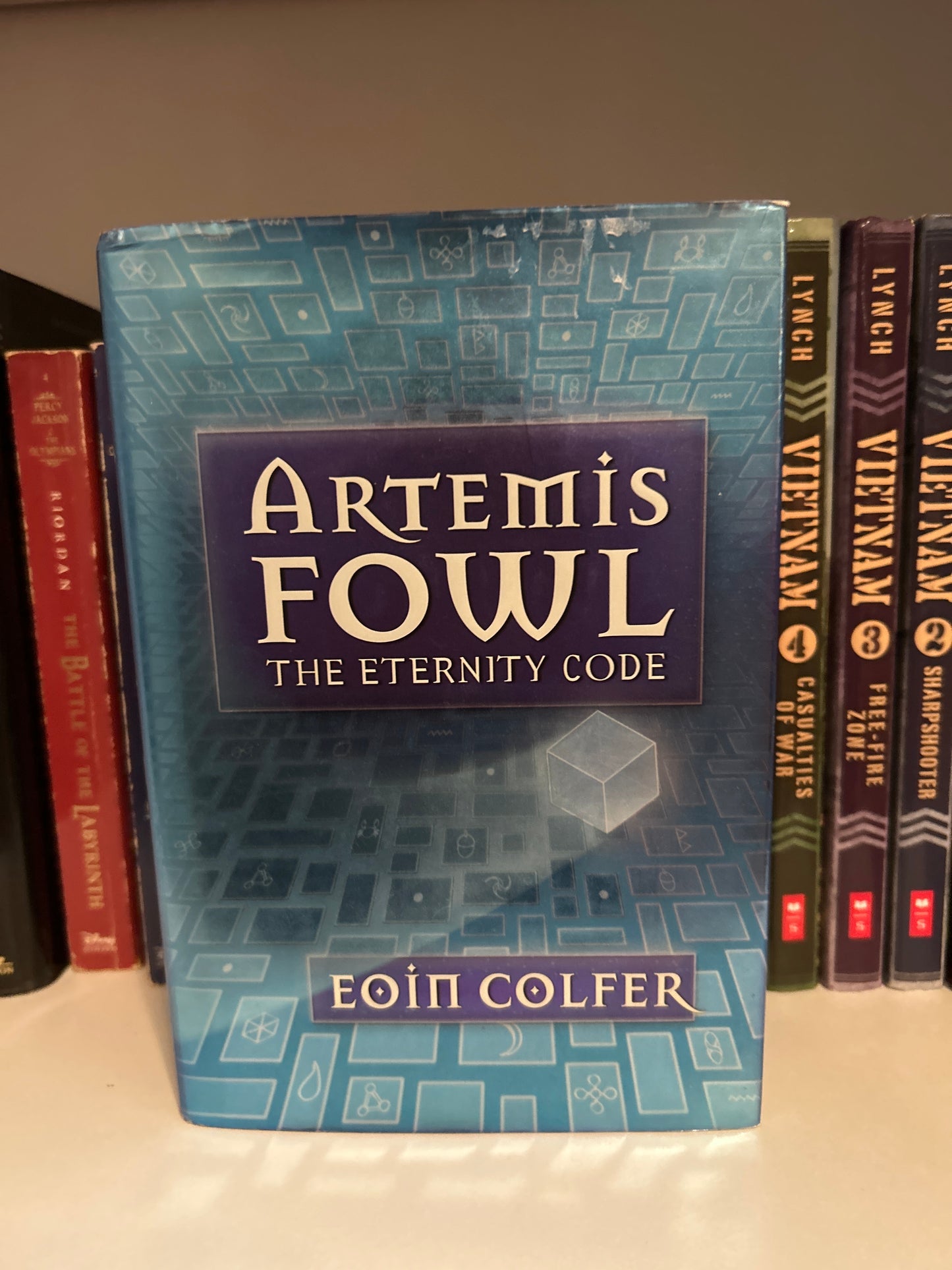 The Eternity Code (Artemis Fowl, Book 3)