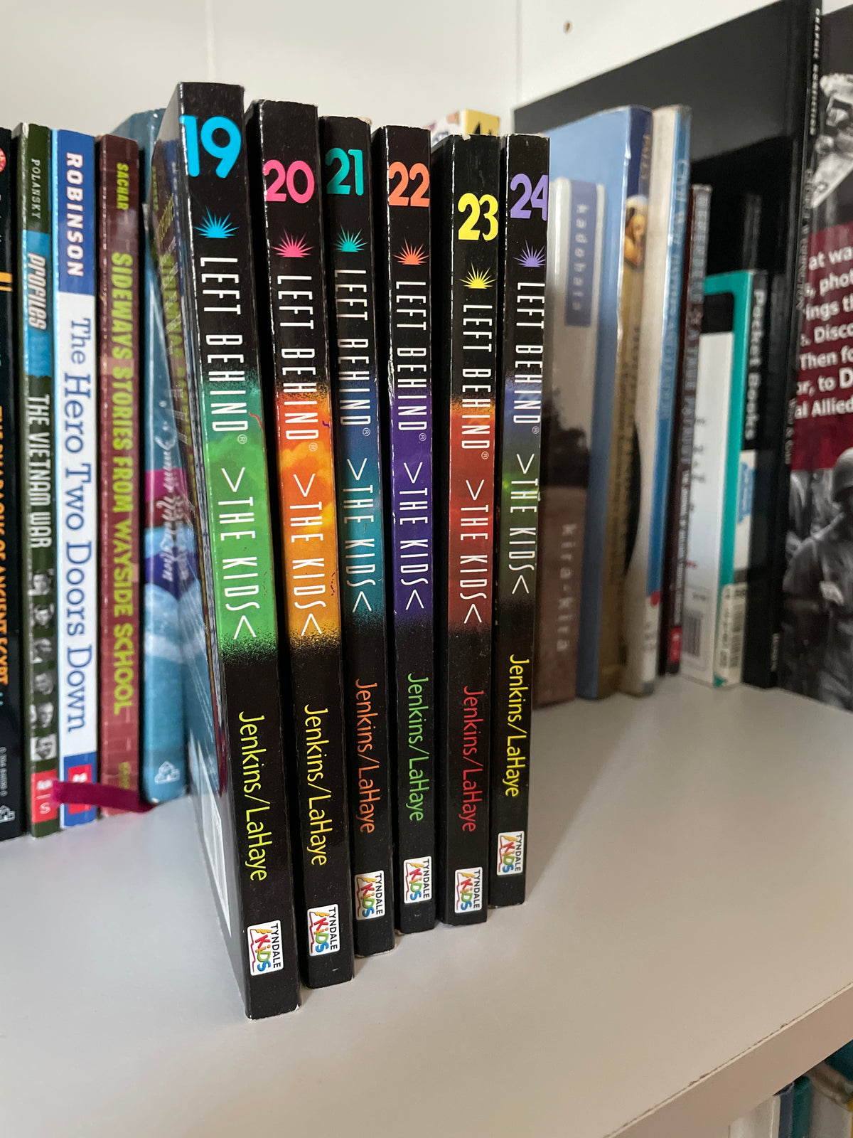 Left Behind: The Kids: Collection 4: Volumes 19-24