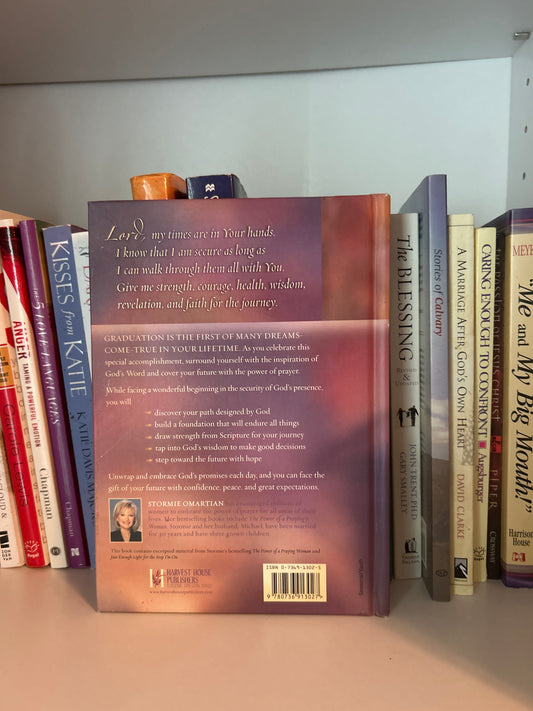 The Power of Praying®--Graduate Edition: For the Young Woman Starting a New Journey in Life