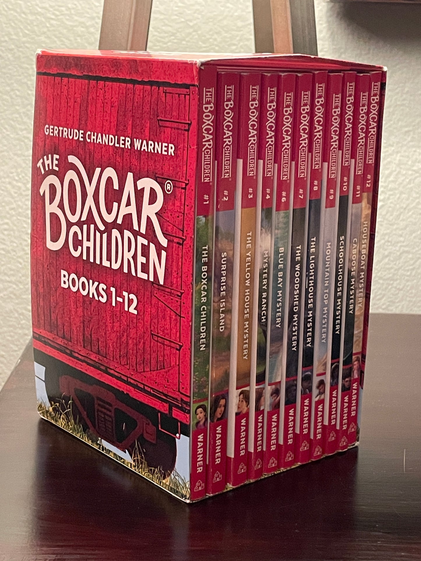 The Boxcar Children Bookshelf (The Boxcar Children Mysteries, Books 1-12) (Missing #5)