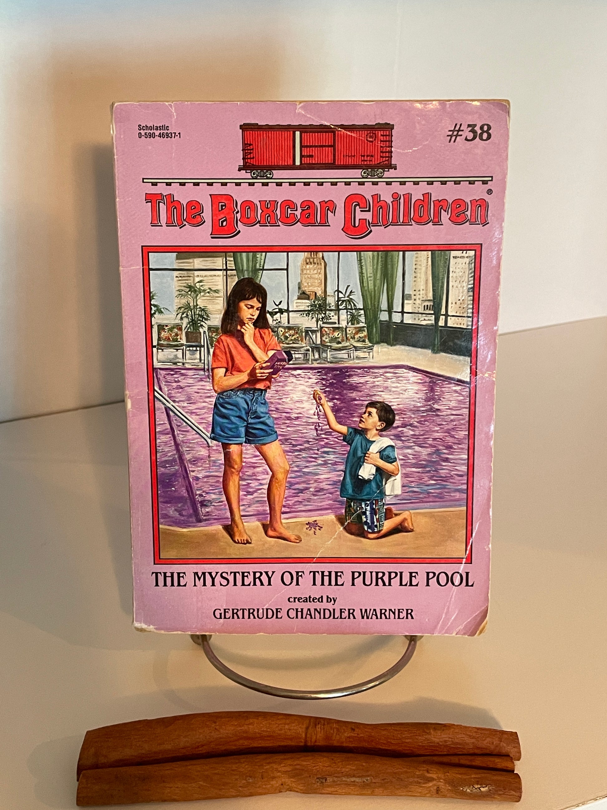 The Mystery of the Purple Pool #38 - The Aged Page