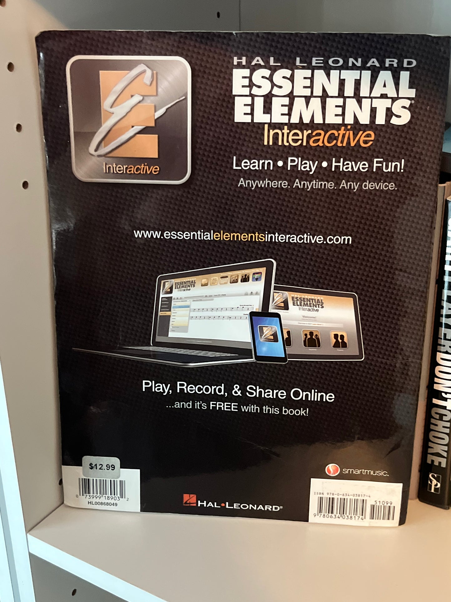 Essential Elements for Strings – Violin Book 1 with EEi Online Resources | Violin Method Book and Sheet Music for Students and Teachers | Comprehensive String Method – Newer 2025 Edition Available