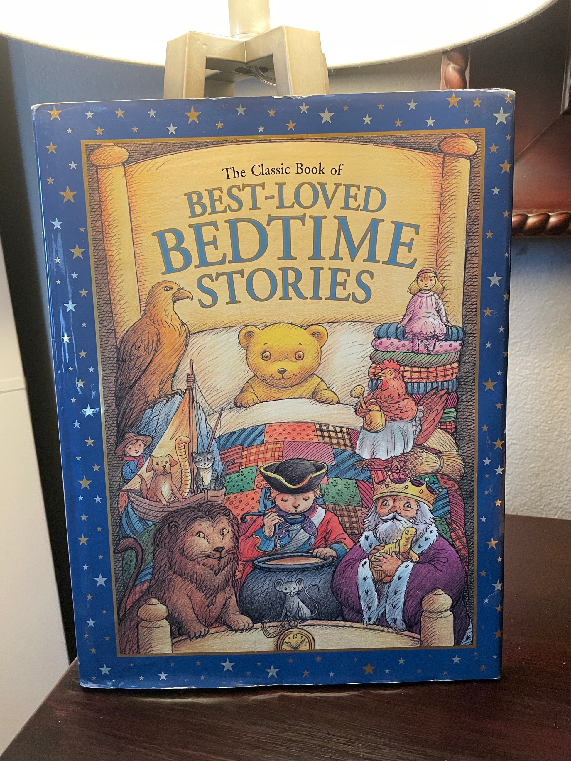 The Classic Book of Best-Loved Bedtime Stories - The Aged Page