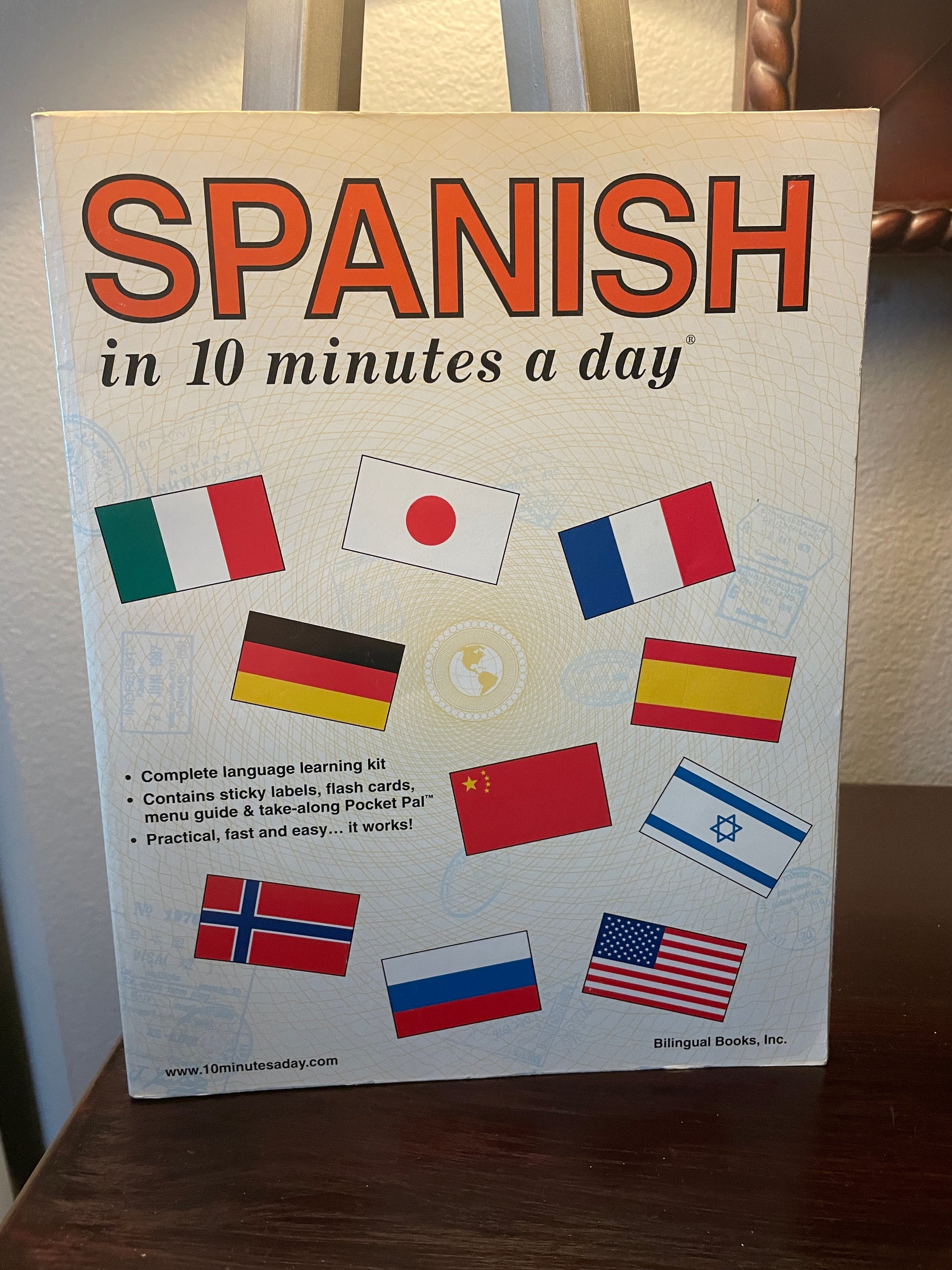 Spanish in 10 Minutes a Day® (10 Minutes a Day Series) (English and Spanish Edition) - The Aged Page