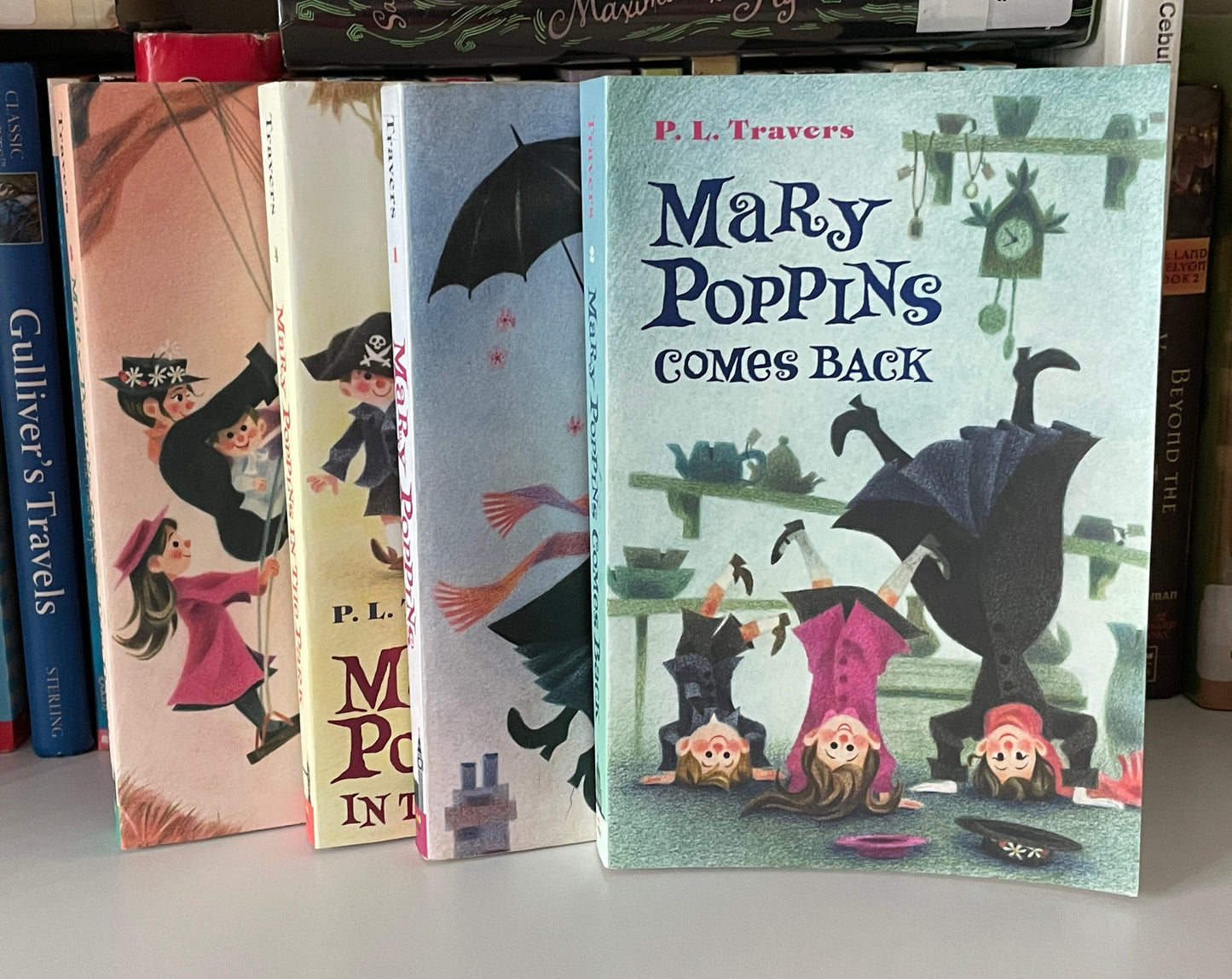 Mary Poppins Comes Back