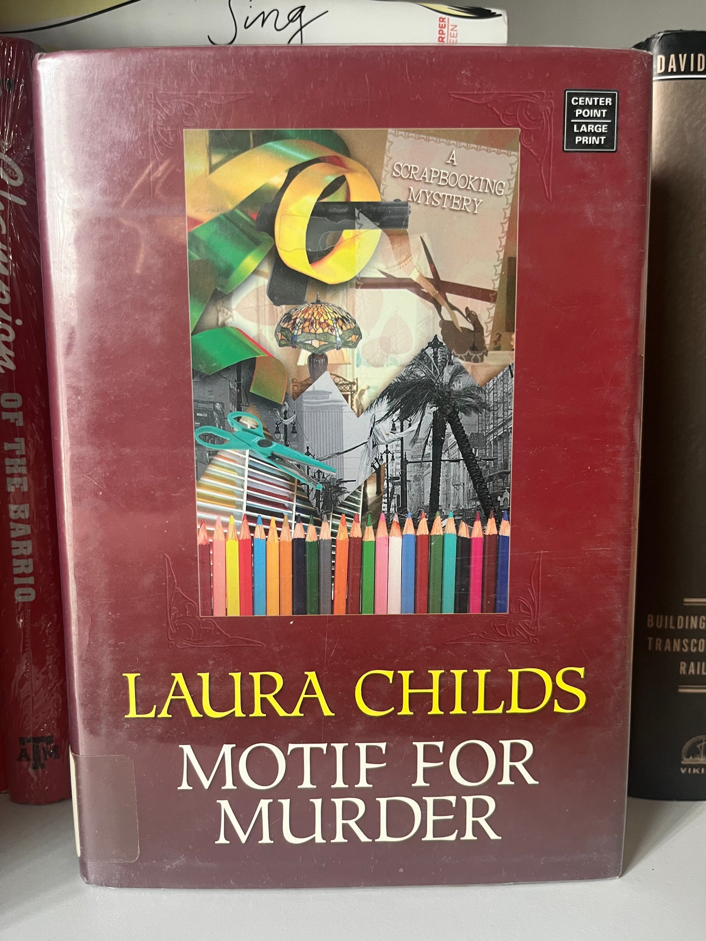 Motif for Murder (Center Point Premier Mystery (Largeprint))